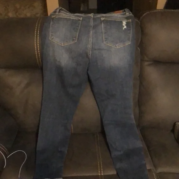 Judy Blue skinny fit 15/32 - Picture 4 of 6